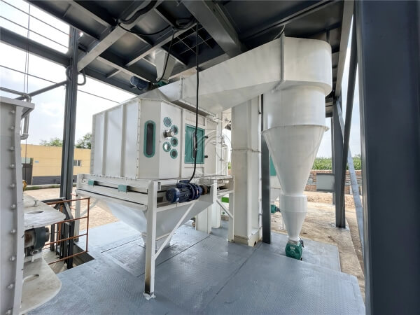 animal_feed_cooling_machine